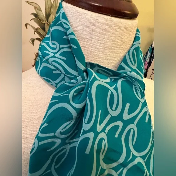 ST. JOHN Vintage Teal Silk Signature Scarf EUC - Picture 5 of 6